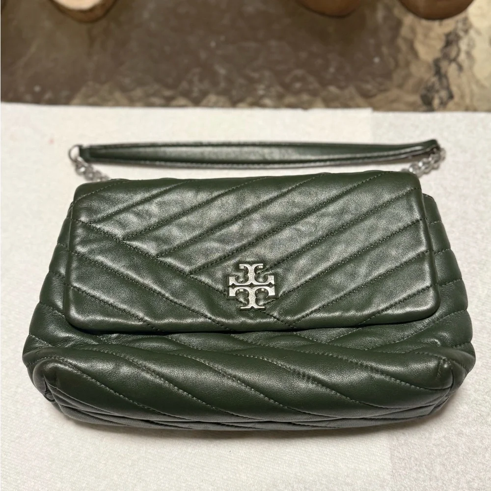 Tory Burch Kira Chevron Poblano Bag - Picture 6 of 9